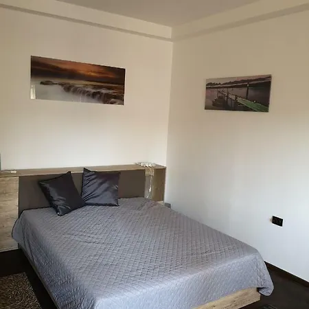 Apartment M&m Bucharest