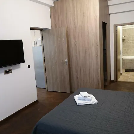 M&m Apartment Bucharest